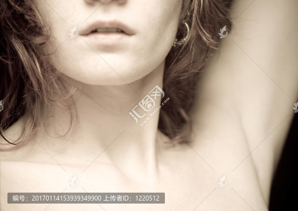 女人
