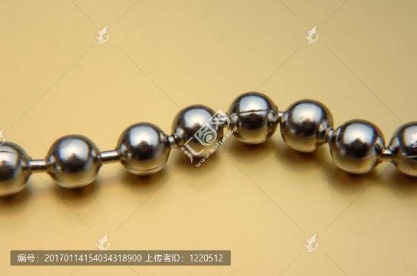 金屬球
