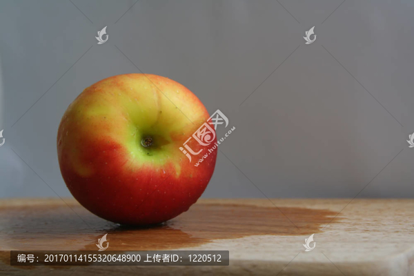 單圓的蘋果