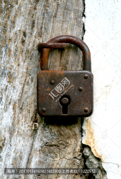 老Rusty,Padlock
