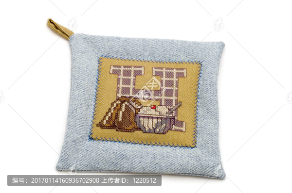 牛仔褲上的白色的廚房手套