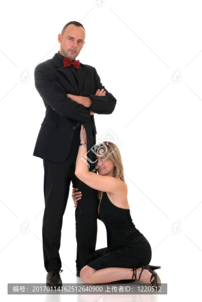 舞男；在他腳下的女人