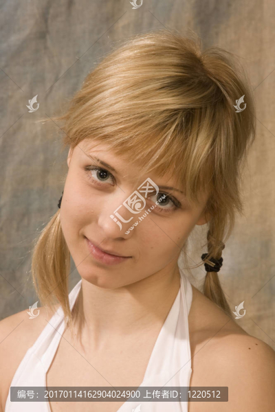 金發(fā)女郎
