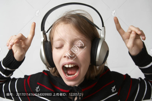 聽音樂(lè)