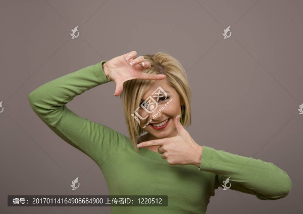 金發(fā)碧眼的取景面