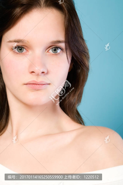 一個(gè)相貌好看的女人的肖像