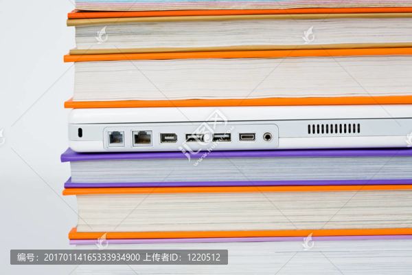 筆記本電腦的書