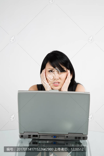 疲憊的女商人