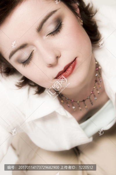 美麗中年婦女輕松