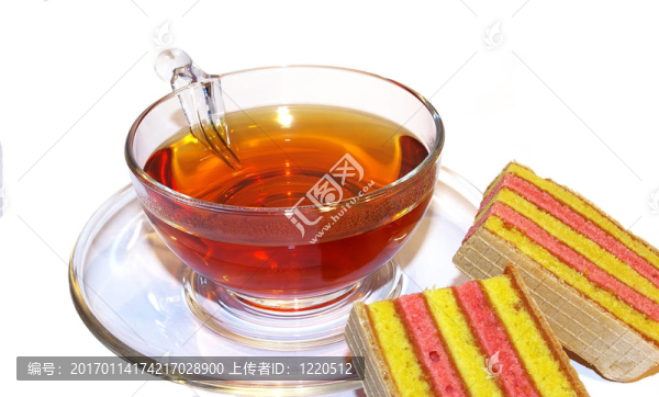 透明杯茶和餅干