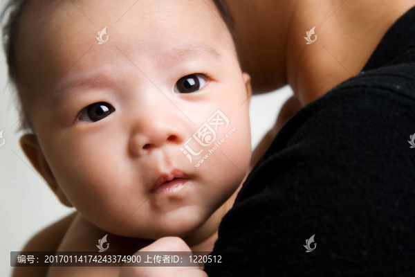 母親和嬰兒