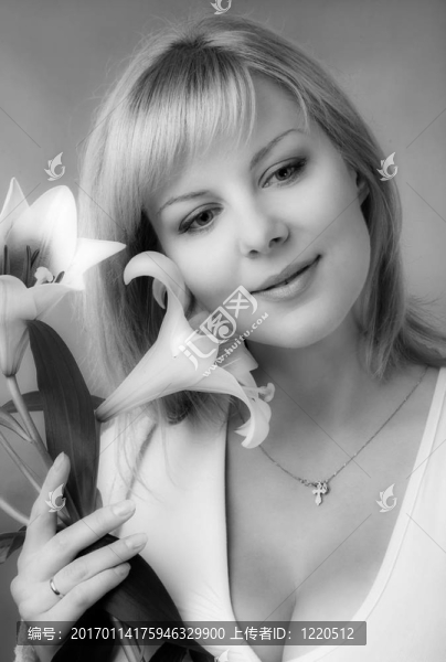 女人與madonna,lily