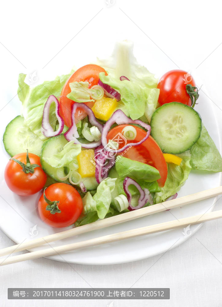 薩拉德