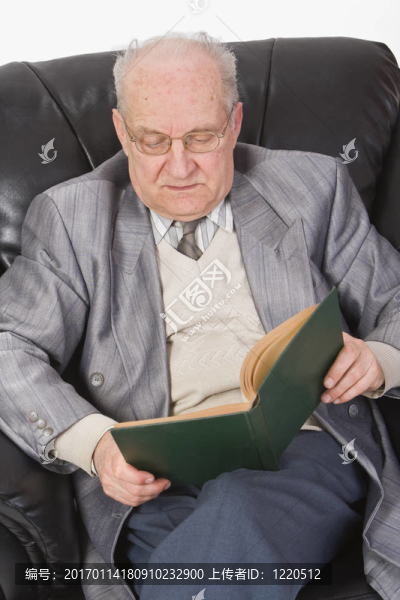 高中讀一本書