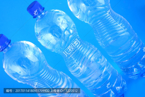 瓶子