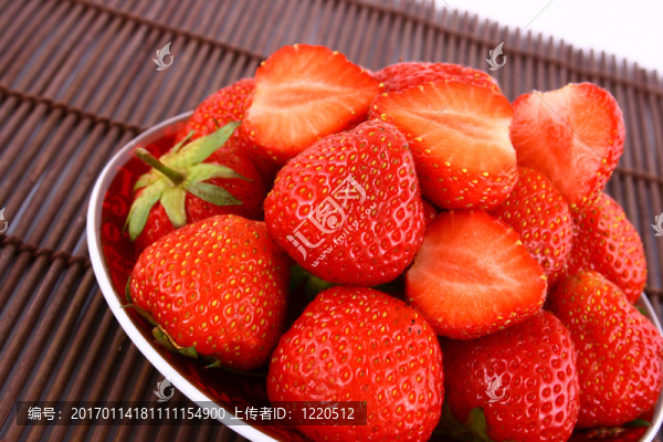 草莓