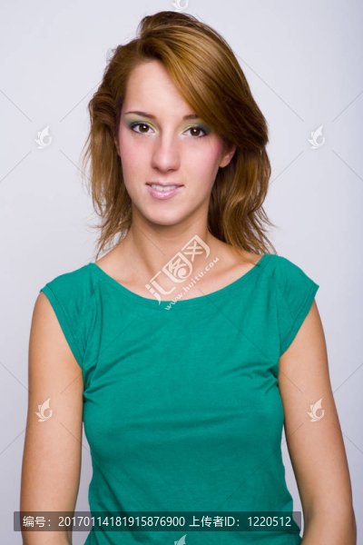 金發(fā)女孩