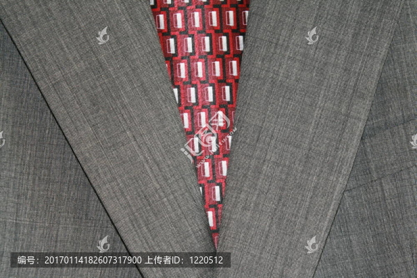 西服和領(lǐng)帶