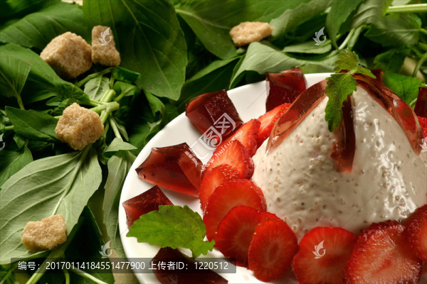 Strawberry的甜點
