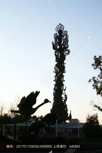 廣場(chǎng)雕塑