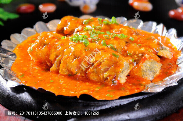 滋滋鐵板茄