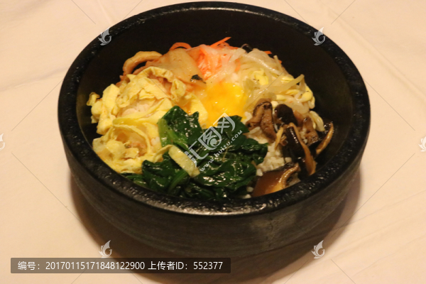 什錦石鍋美食圖片