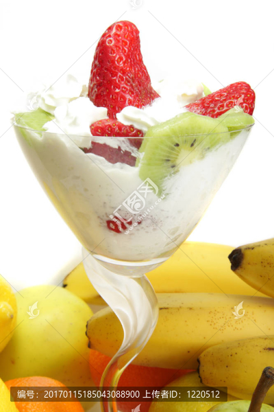 Strawberry在霜