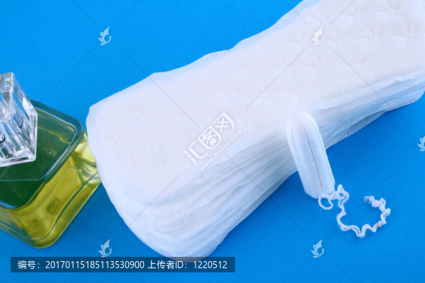 塞在藍