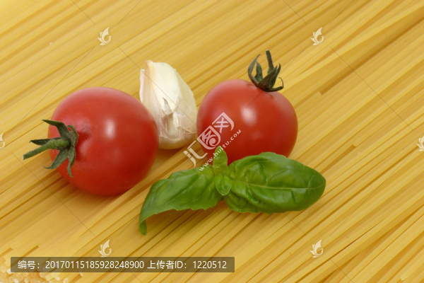 意大利面與裝飾