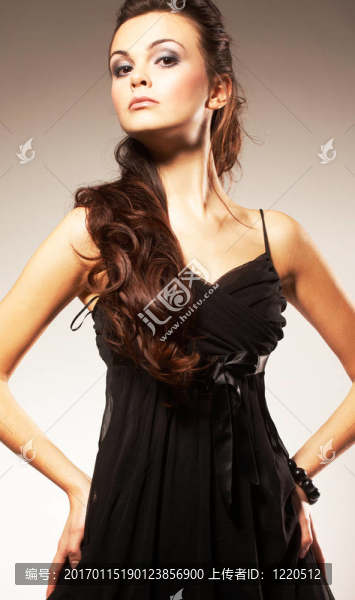 年輕女子與Long,Hair