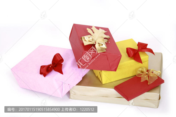 白色的禮品盒