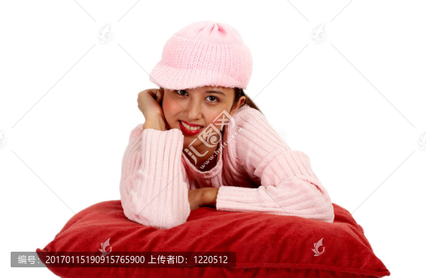 穿冬天衣服的女孩