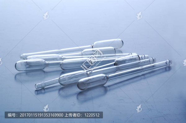 藍(lán)色色調(diào)的化學(xué)管