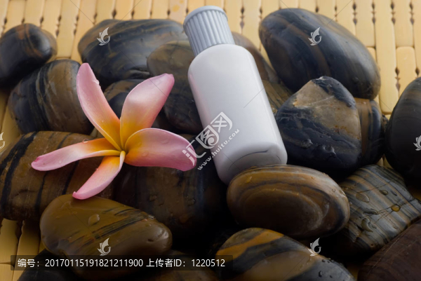 芳香療法和SPA放松