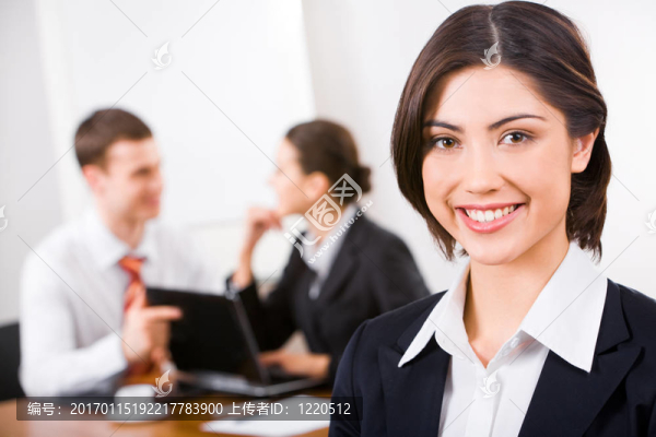 年輕的領(lǐng)袖-匯圖網(wǎng) www.fosd68.com 年輕的領(lǐng)袖