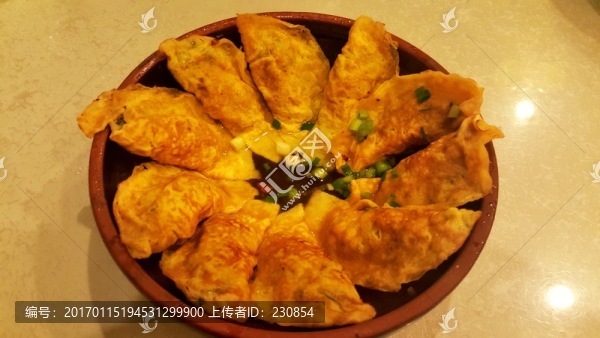 雞蛋餃