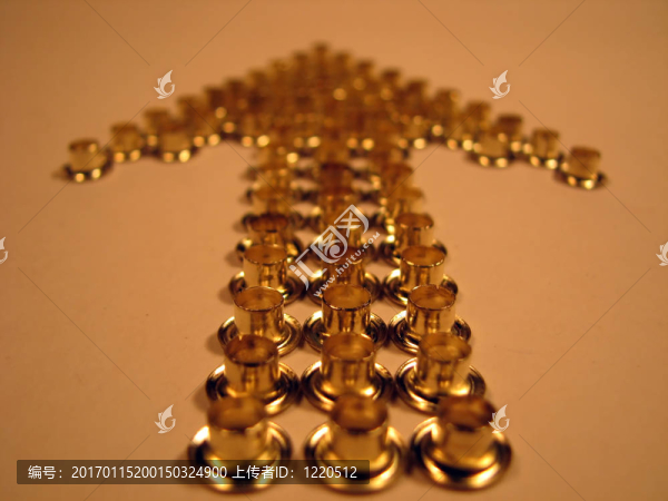 金鉚釘箭