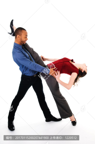 跳舞的夫婦