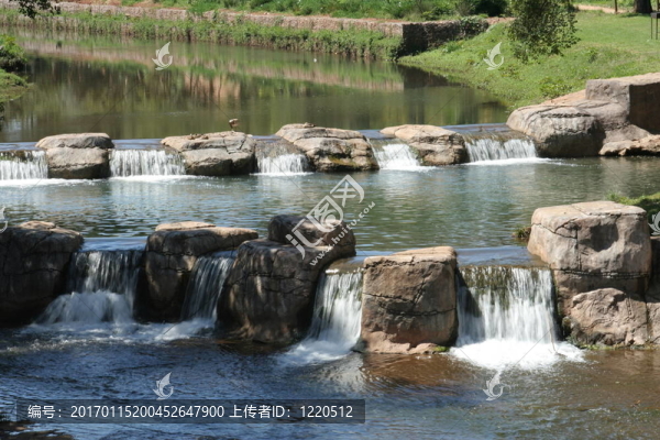 瀑布