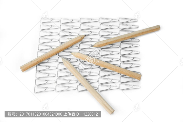 鉛筆和紙夾