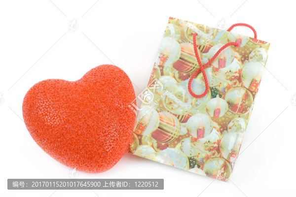 帶心的禮品袋