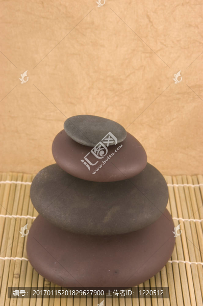 四按摩石