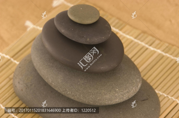 四按摩石