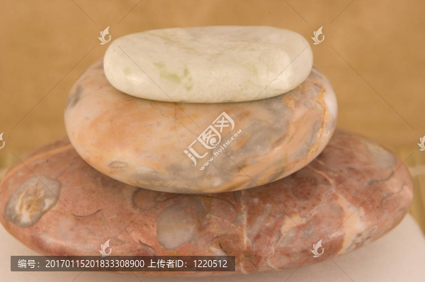 四按摩石