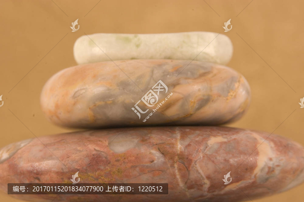四按摩石