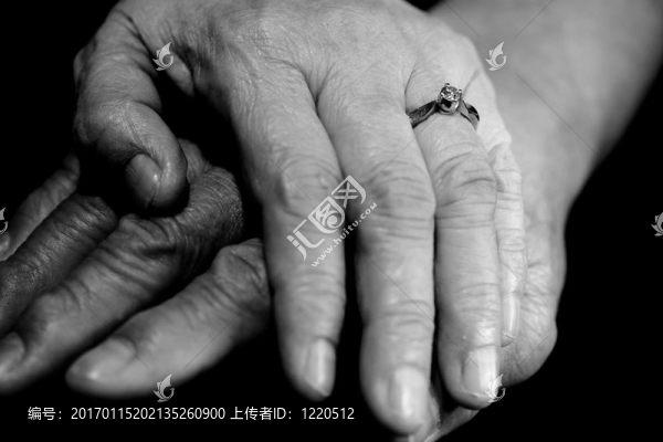 老年夫婦