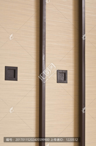 滑動(dòng)門的摘要