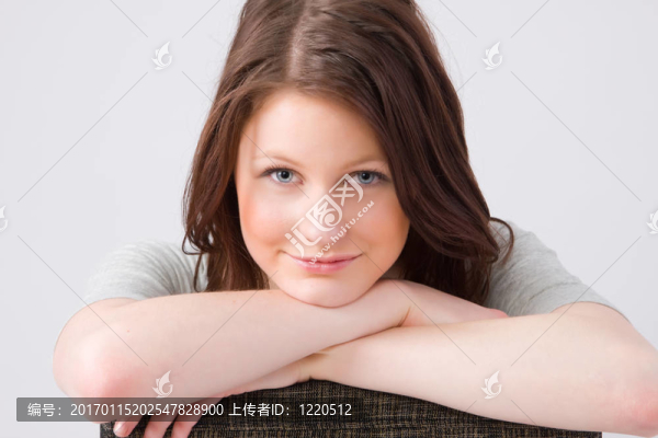 年輕漂亮的女人