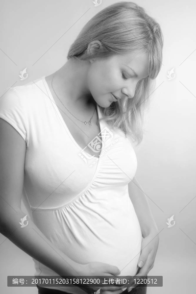 懷孕的女人