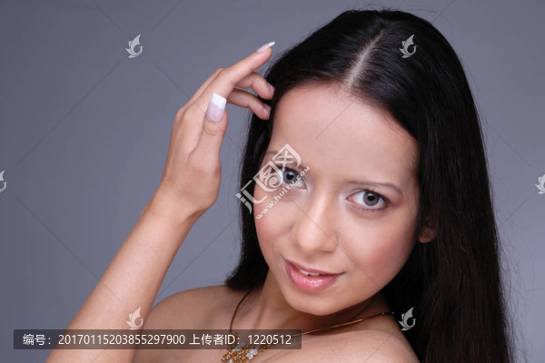 年輕漂亮的女士
